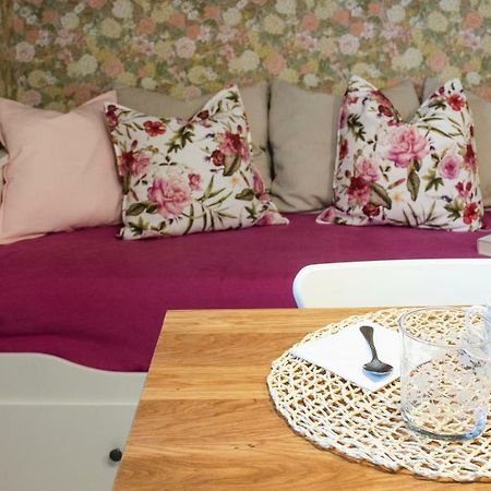 Flowers Apartment Joivy 25 Como Dış mekan fotoğraf