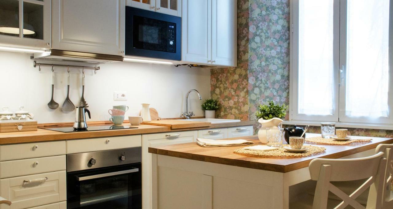 Flowers Apartment Joivy 25 Como Dış mekan fotoğraf