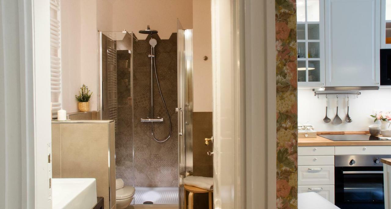 Flowers Apartment Joivy 25 Como Dış mekan fotoğraf