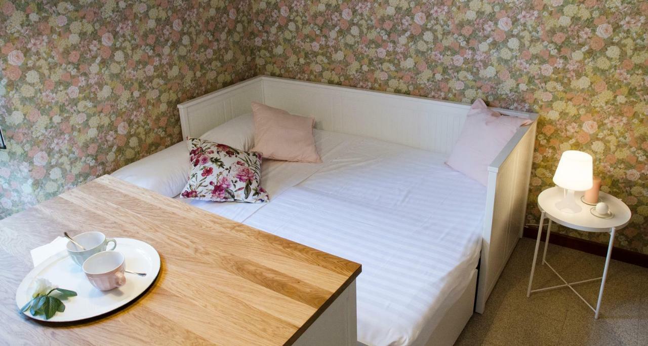 Flowers Apartment Joivy 25 Como Dış mekan fotoğraf