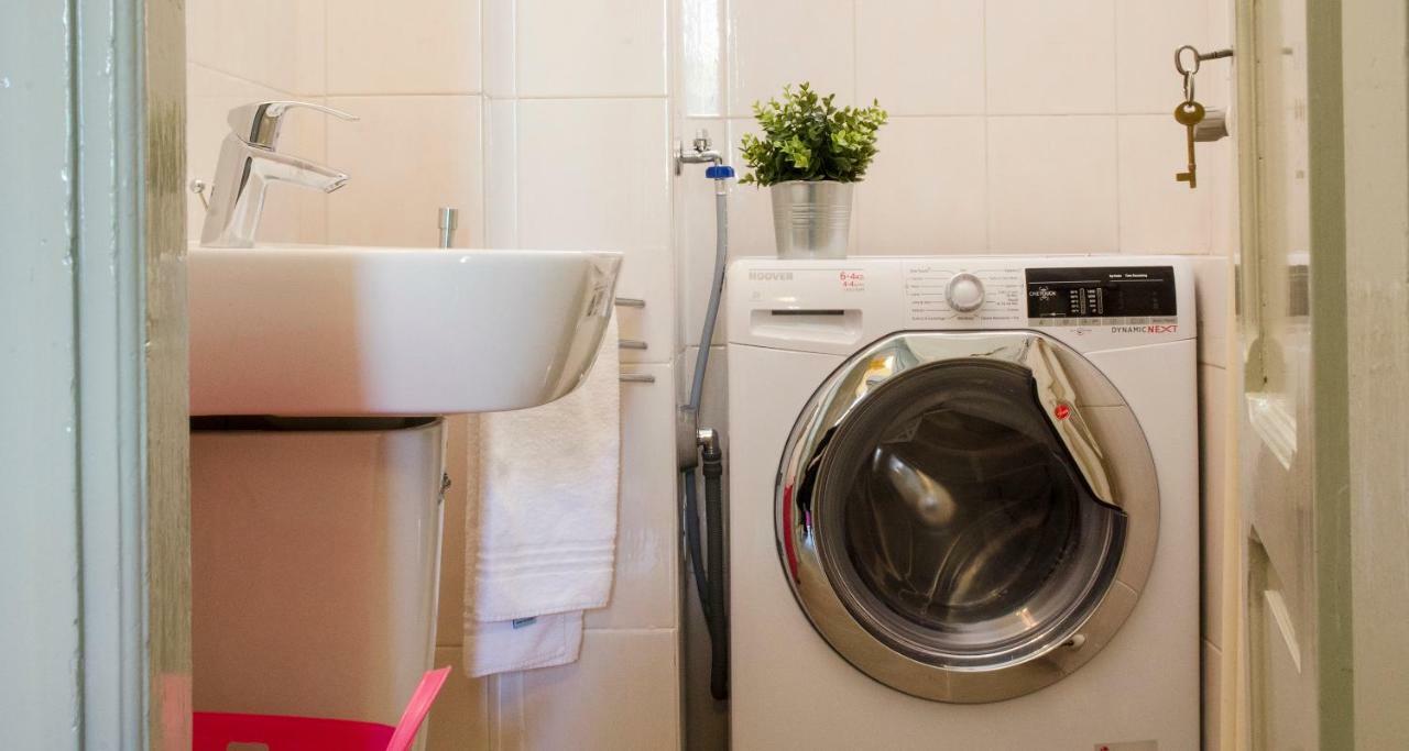 Flowers Apartment Joivy 25 Como Dış mekan fotoğraf